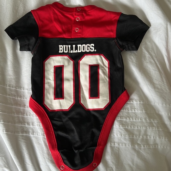 UGA- University of Georgia onesie 0-3 months - Picture 2 of 3